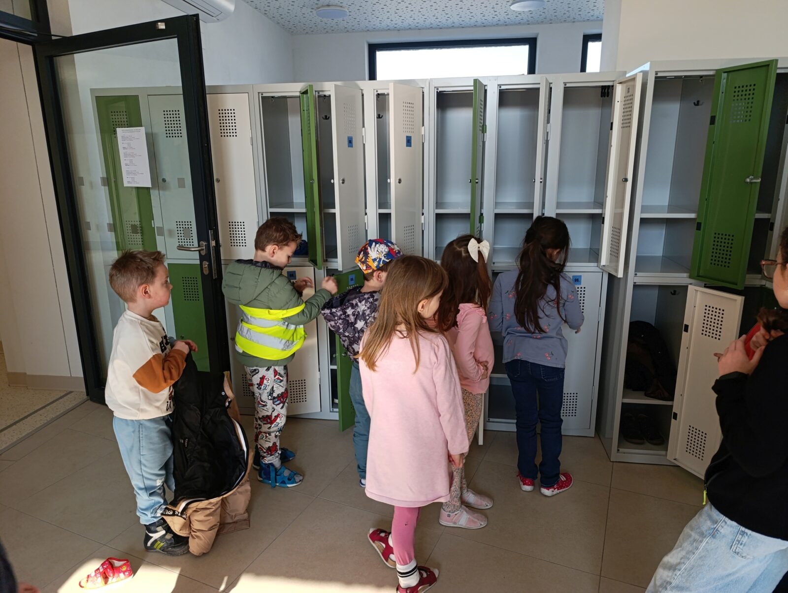 Spolupraca CMS a ZS Madony 03